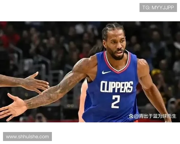 森林狼球员莱昂纳德米勒右手小拇指受伤两周后将进行复查